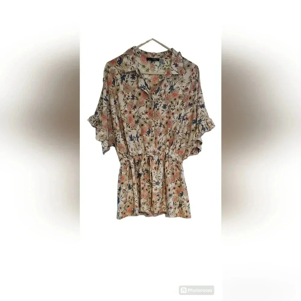 Suzanne Betro -  XL Women’s Floral Blouse w/Front Tie​​​​​